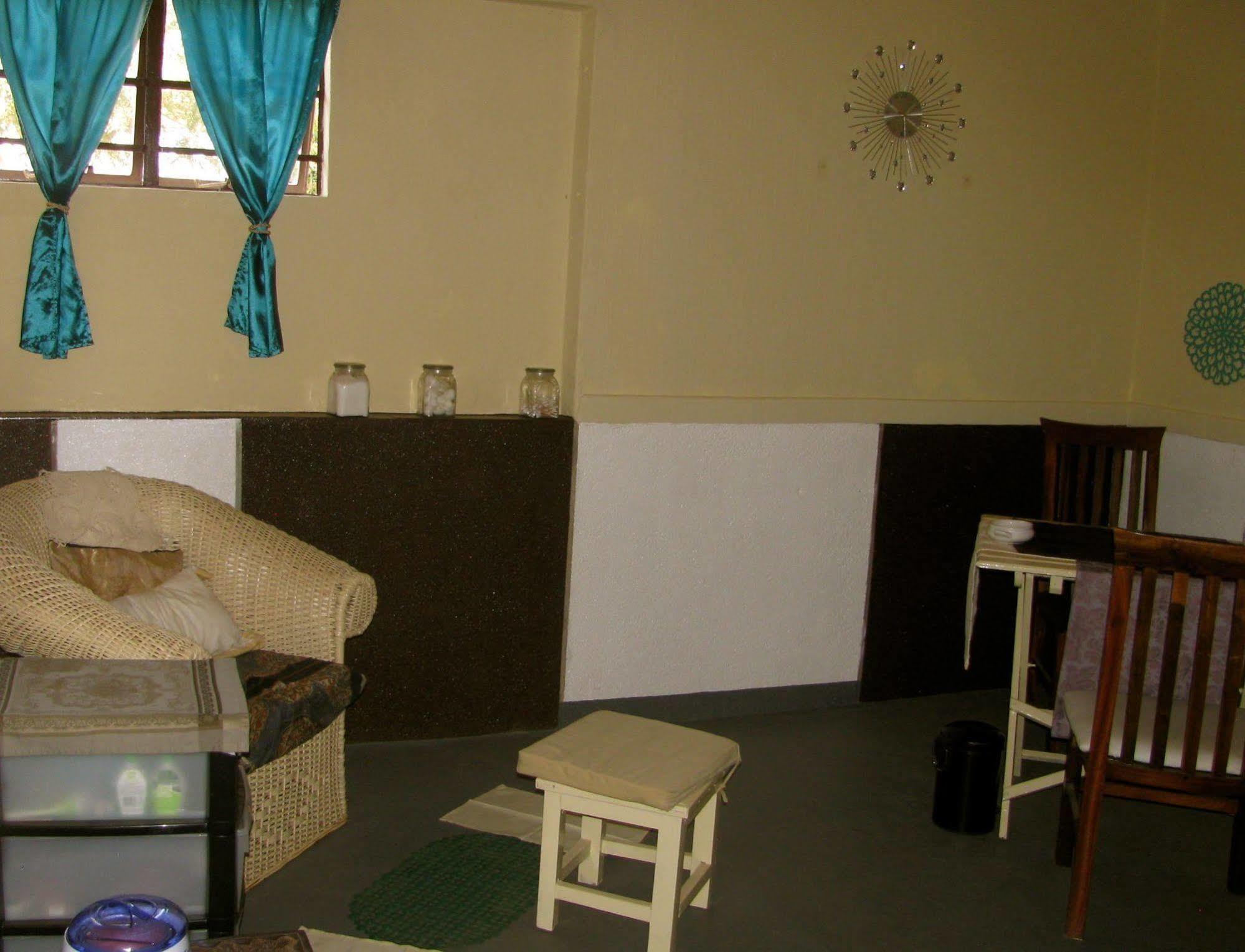 Madidi Lodge Lilongwe Exterior foto